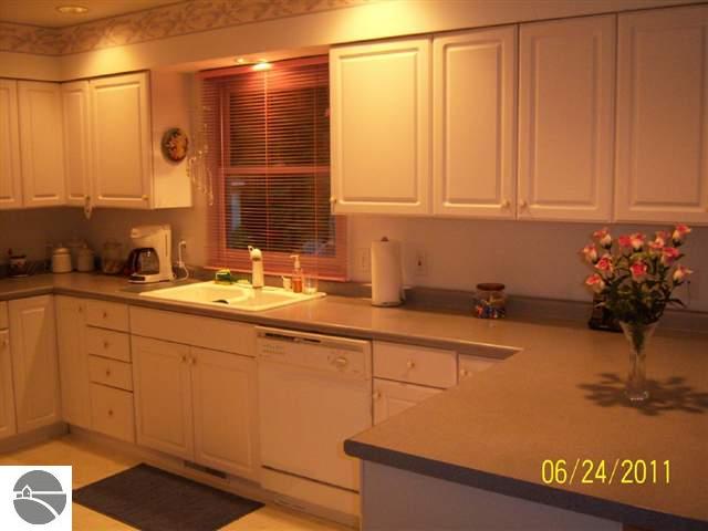 4904 Tyler Road Southeast Kalkaska, MI 49646 - Photo 14 of 24 1728206-13.JPG