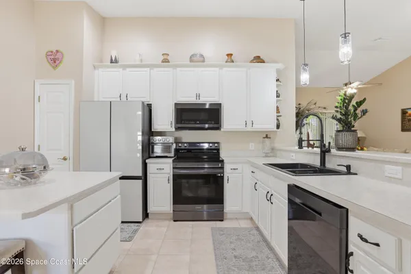 $2,750 | 700 Trotter Lane, Unit 204, Melbourne, FL 32940