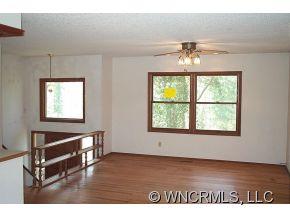 10 Wood Road Arden, NC 28704 - Photo 4 of 17 Gallery Image 4