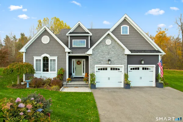 $765,000 | 20 Lakeview Estates, Unit 20, Middlefield, CT 06455