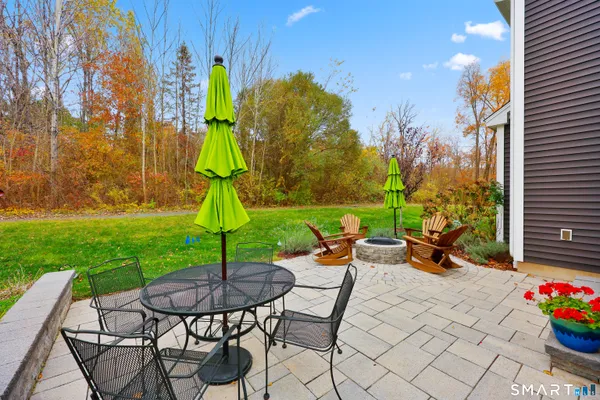 $765,000 | 20 Lakeview Estates, Unit 20, Middlefield, CT 06455