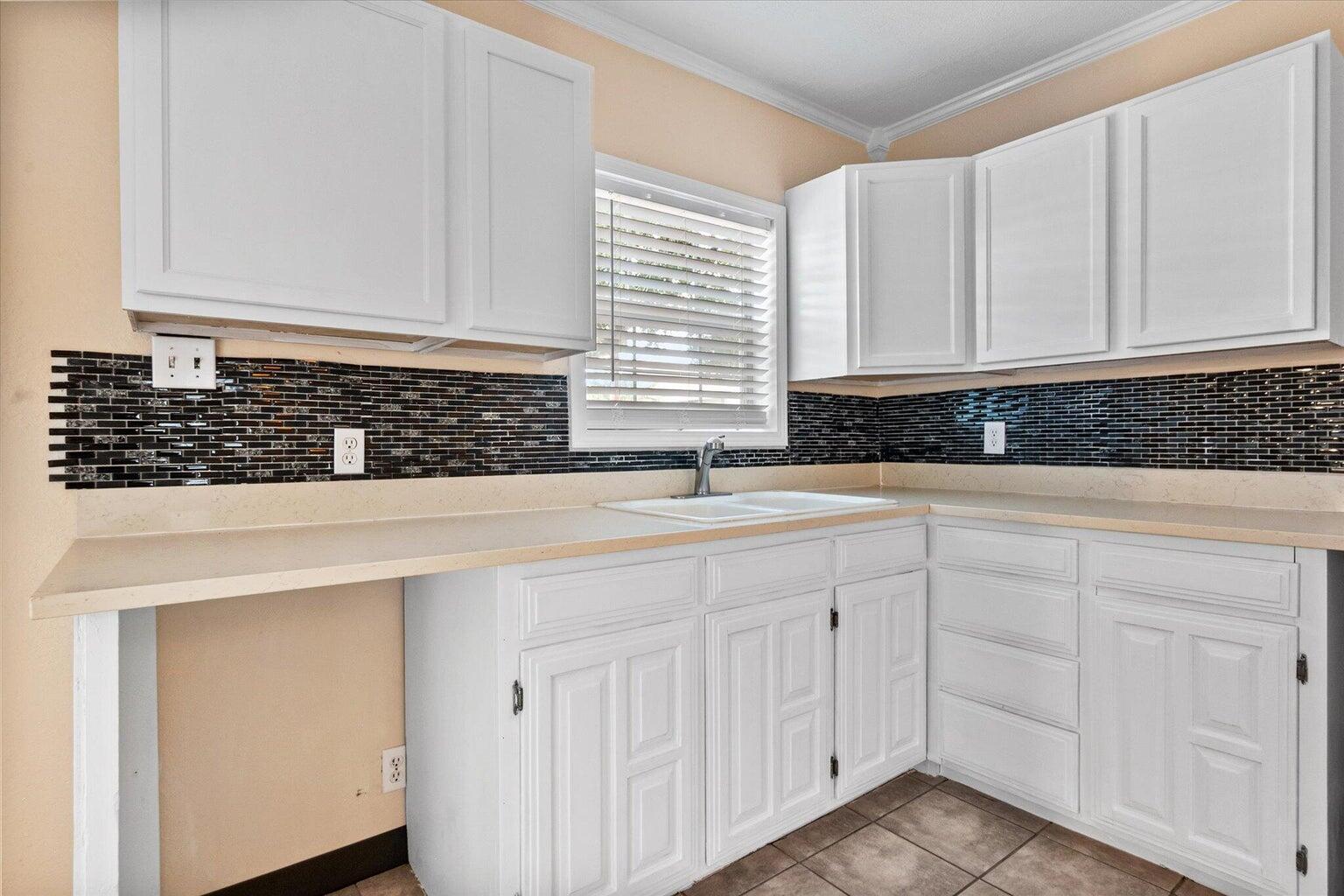 2012 62nd Street Lubbock, TX 79412 - Photo 11 of 21 62nd 11
