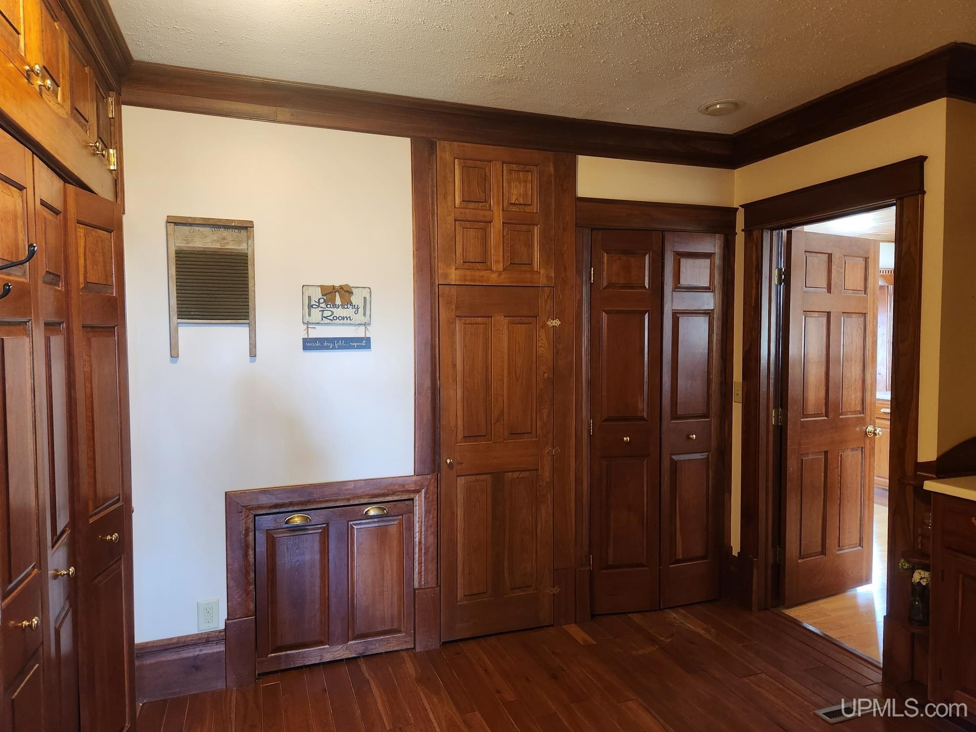 229 Section 6 Road Crystal Falls, MI 49920 - Photo 11 of 37