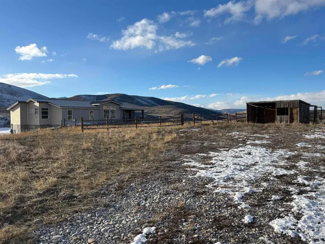$895,000 | 4981 Daniels Road, Malad City, ID 83252