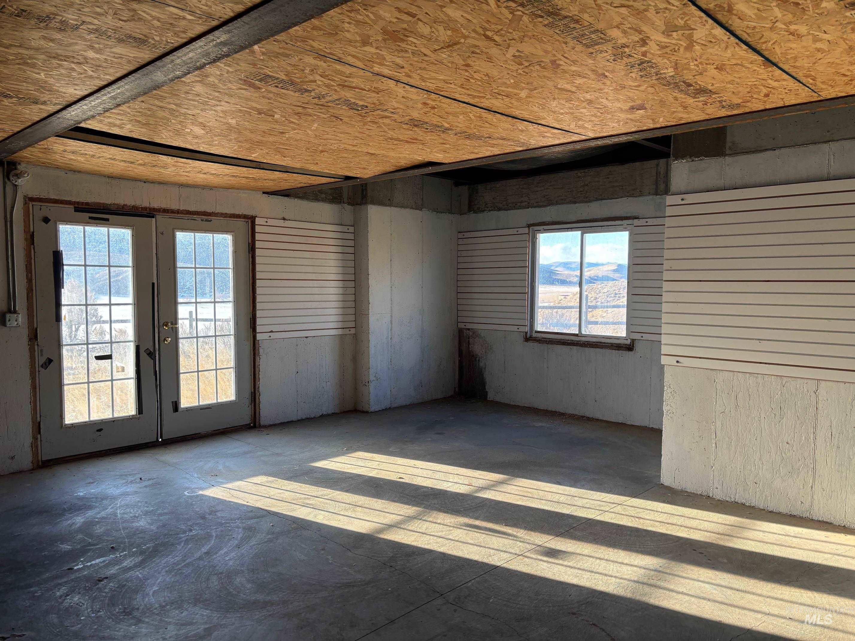 4981 Daniels Road Malad City, ID 83252 - Photo 22 of 29