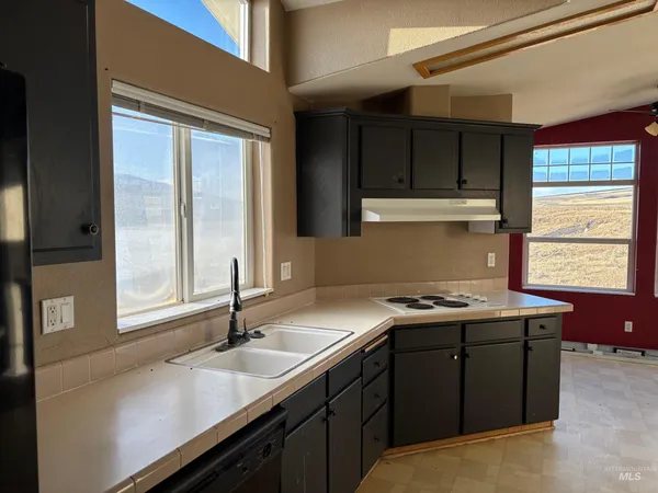 $895,000 | 4981 Daniels Road, Malad City, ID 83252