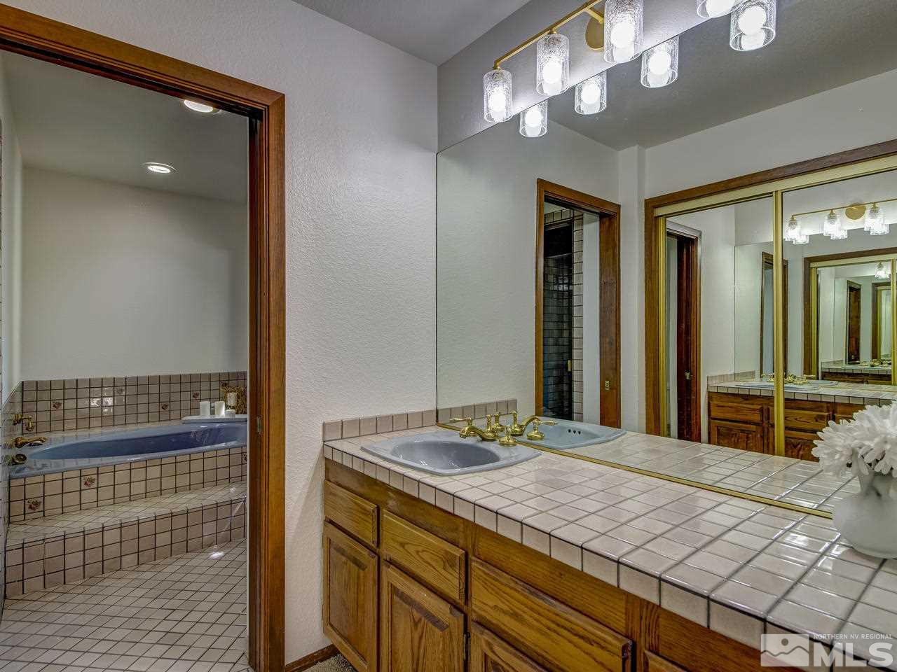 2565 West Lake Ridge Reno, NV 89519 - Photo 12 of 25 Photo 12
