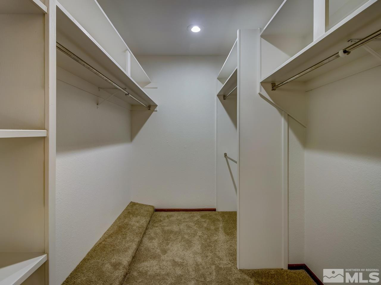 2565 West Lake Ridge Reno, NV 89519 - Photo 13 of 25 Photo 13