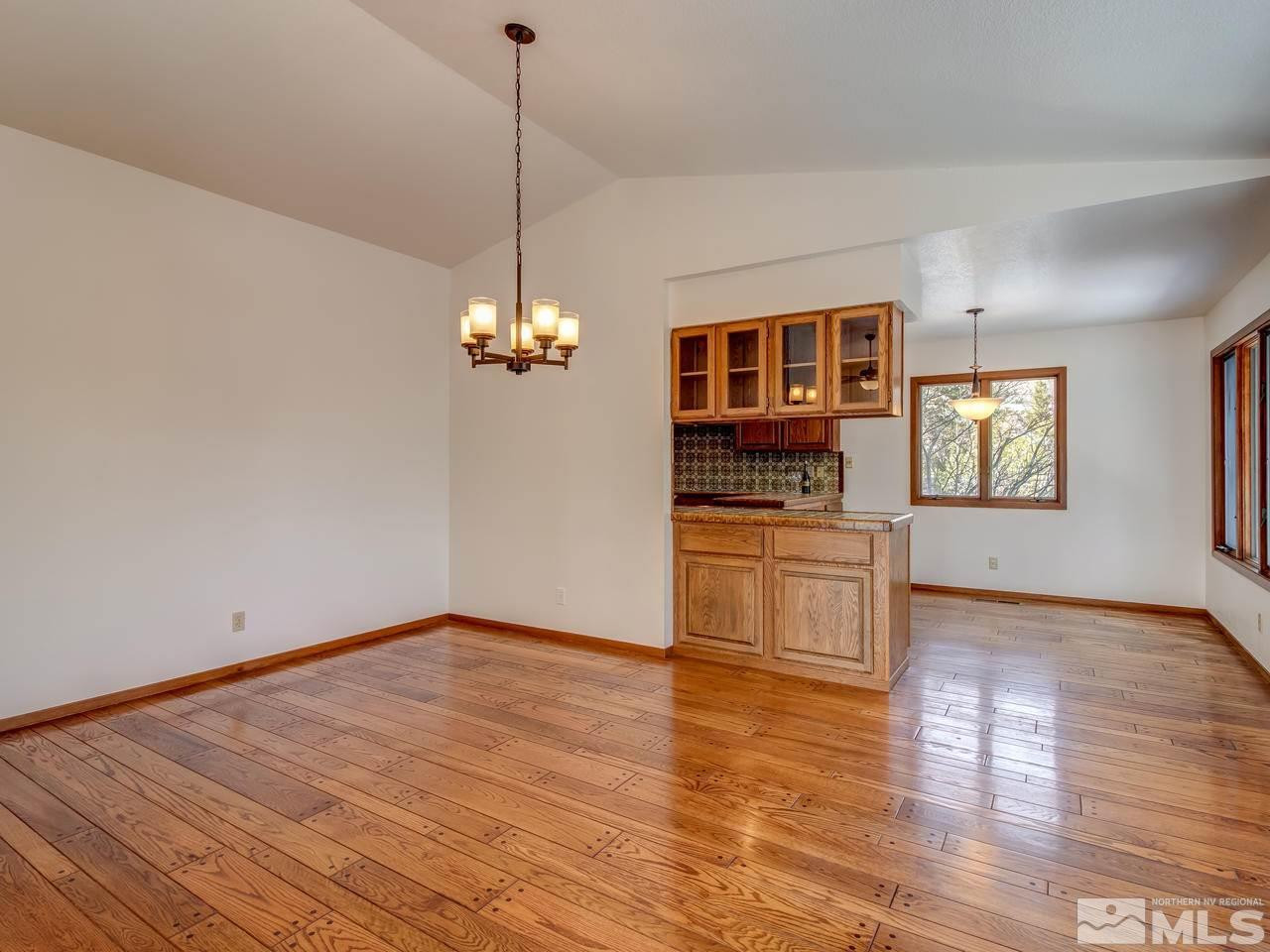 2565 West Lake Ridge Reno, NV 89519 - Photo 5 of 25 Photo 5