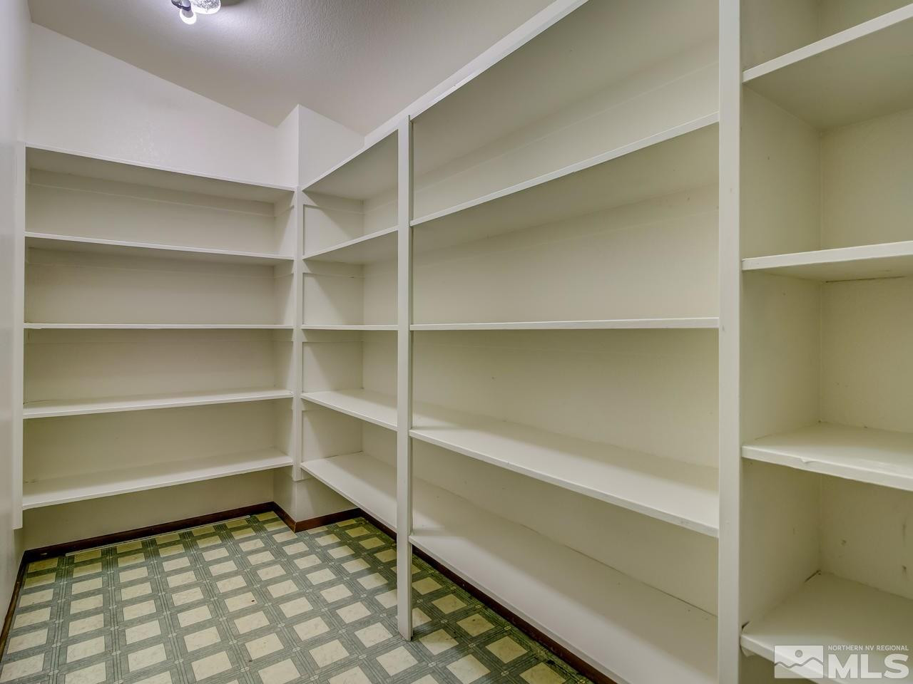 2565 West Lake Ridge Reno, NV 89519 - Photo 8 of 25 Photo 8