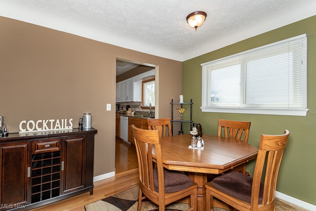 30308 Barjode Road Willowick, OH 44095 - Photo 6 of 35