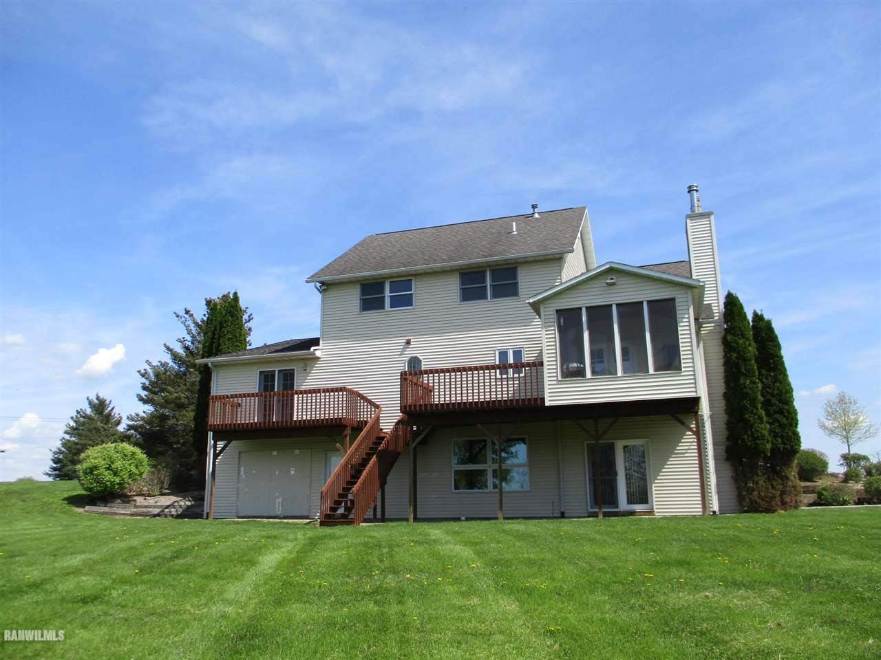602 North Pilot Knob Road Galena, IL 61036 - Photo 3 of 26 Gallery Image 3