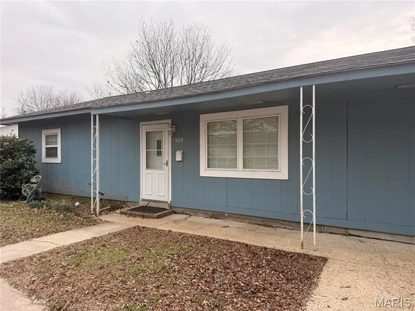$180,000 | 309 Park Street, Campbell, MO 63933