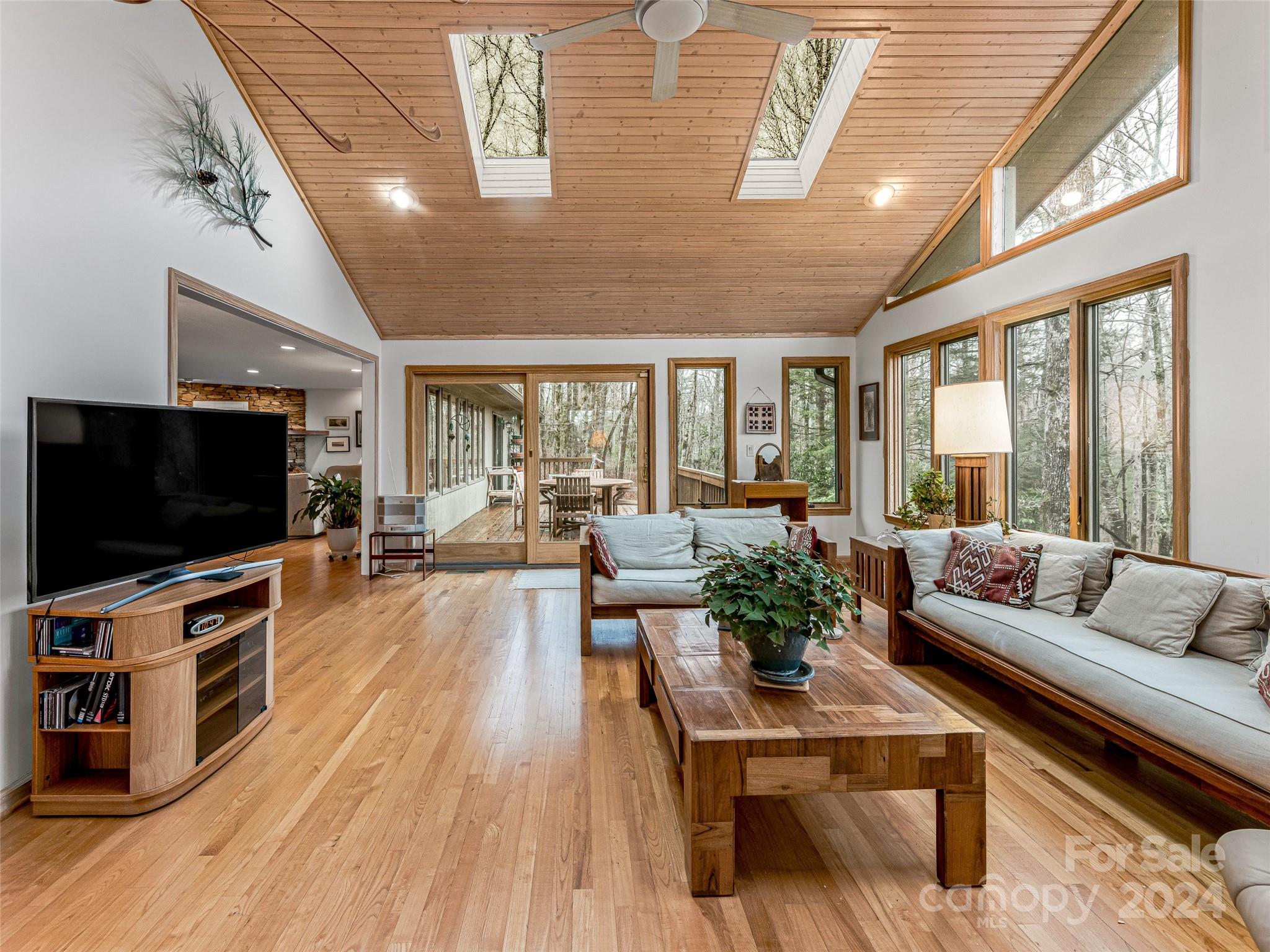 232 Frazier Road Brevard, NC 28712 - Photo 25 of 40 Gallery Image 25