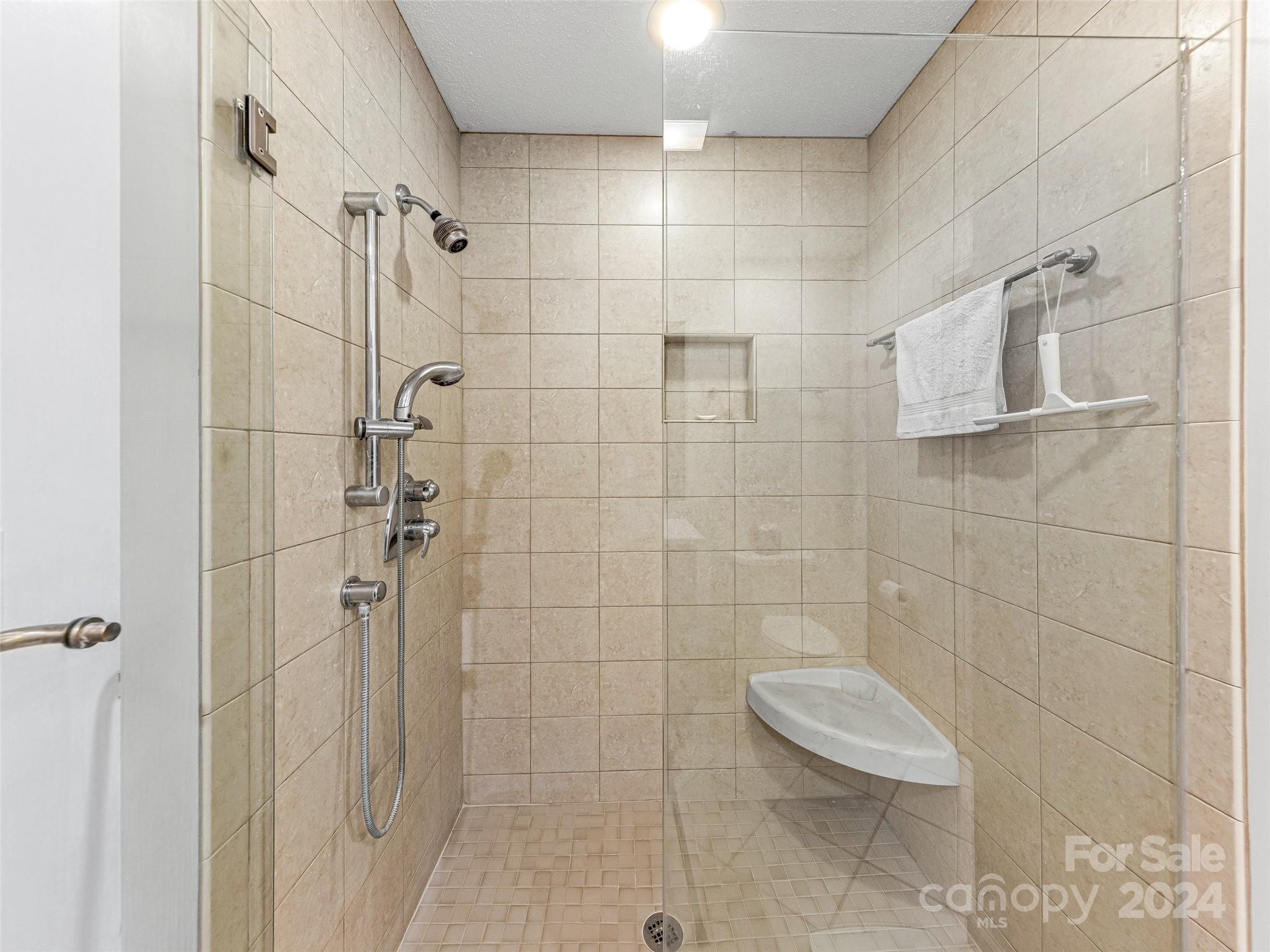 232 Frazier Road Brevard, NC 28712 - Photo 34 of 40 Gallery Image 34