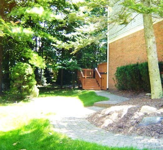 1416 Sandy Ridge Drive Rochester Hills, MI 48306 - Photo 61 of 64