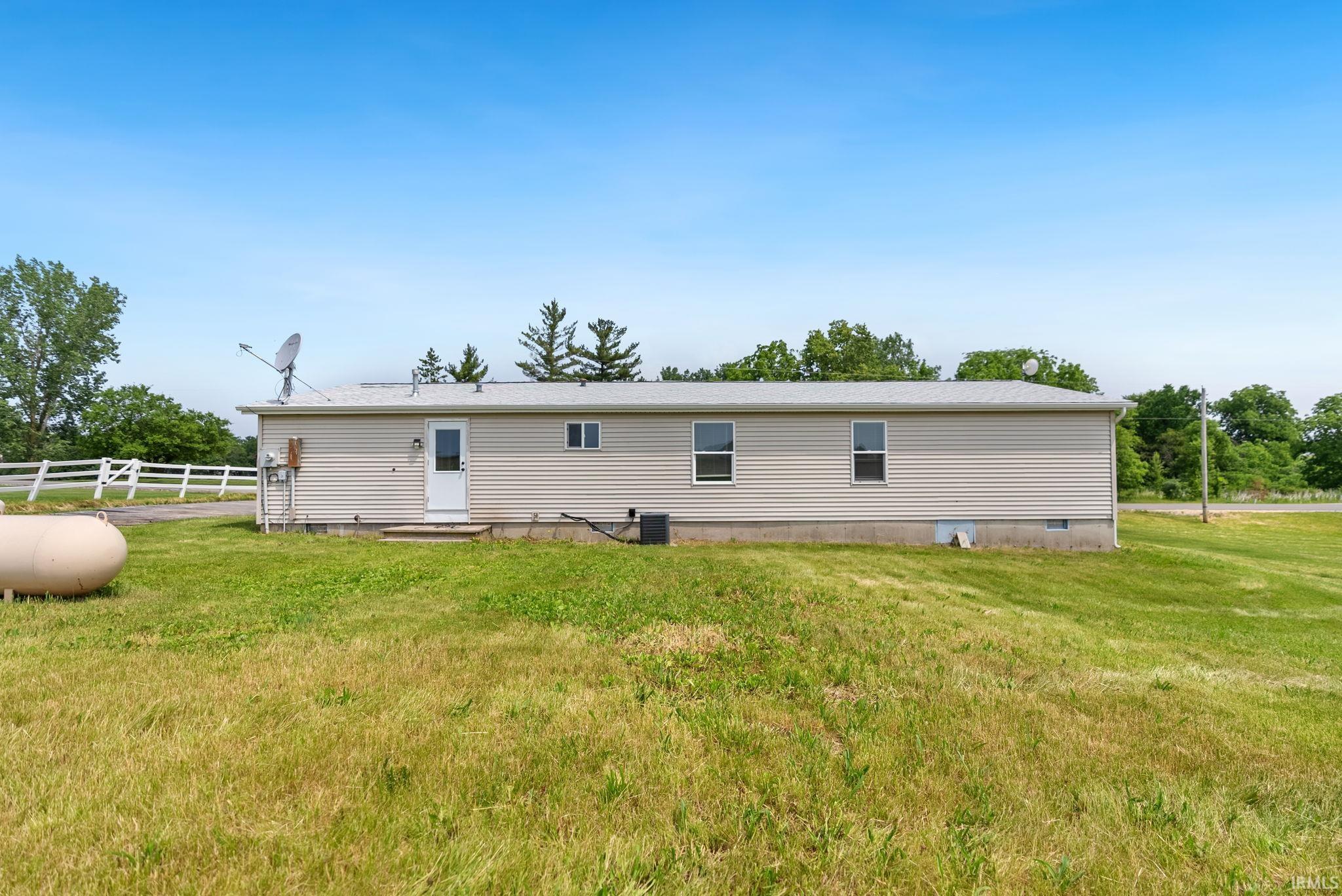21630 Campbell Road Spencerville, IN 46788 - Photo 21 of 28
