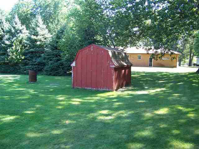 54125 Ida Road Elkhart, IN 46514 - Photo 3 of 12 Gallery Image 3