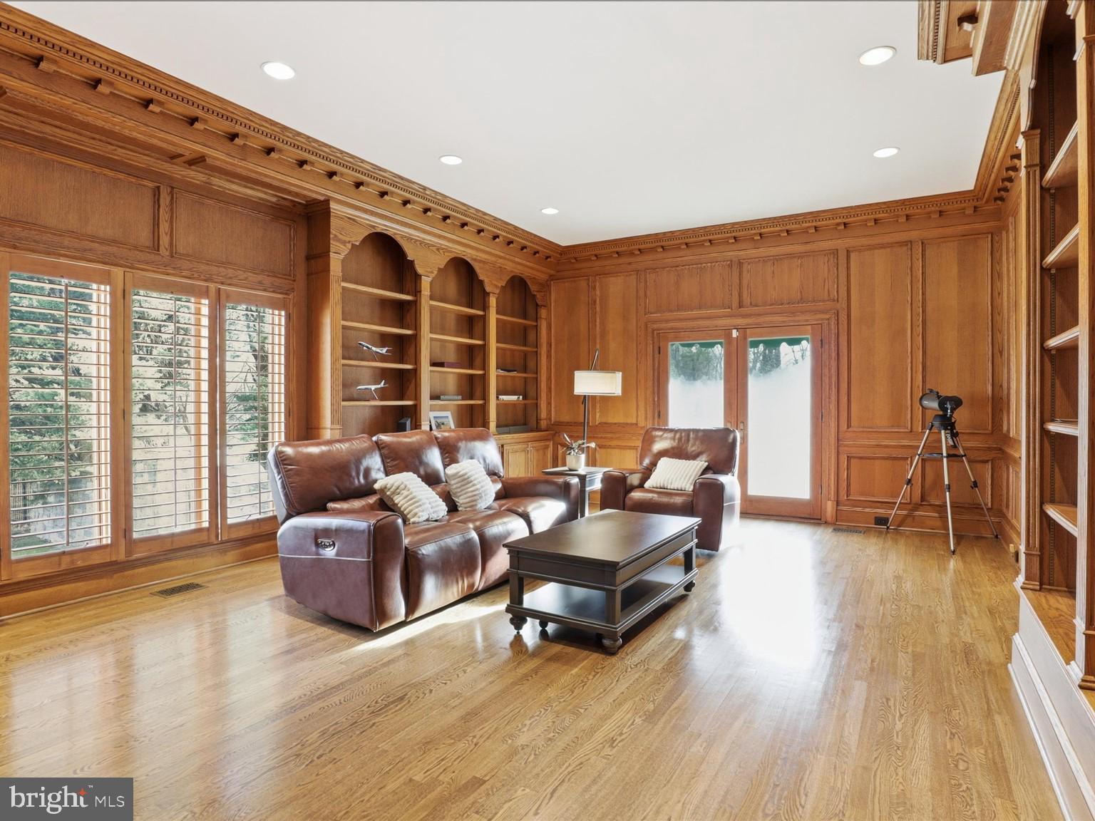 10408 Bit And Spur Lane Potomac, MD 20854 - Photo 17 of 75