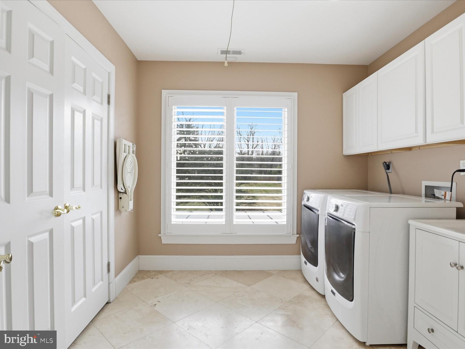 10408 Bit And Spur Lane Potomac, MD 20854 - Photo 28 of 75