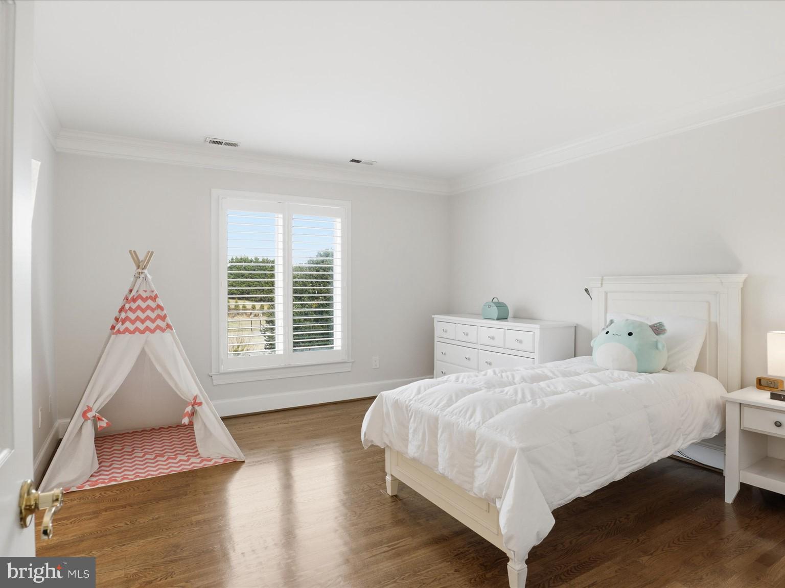 10408 Bit And Spur Lane Potomac, MD 20854 - Photo 48 of 75