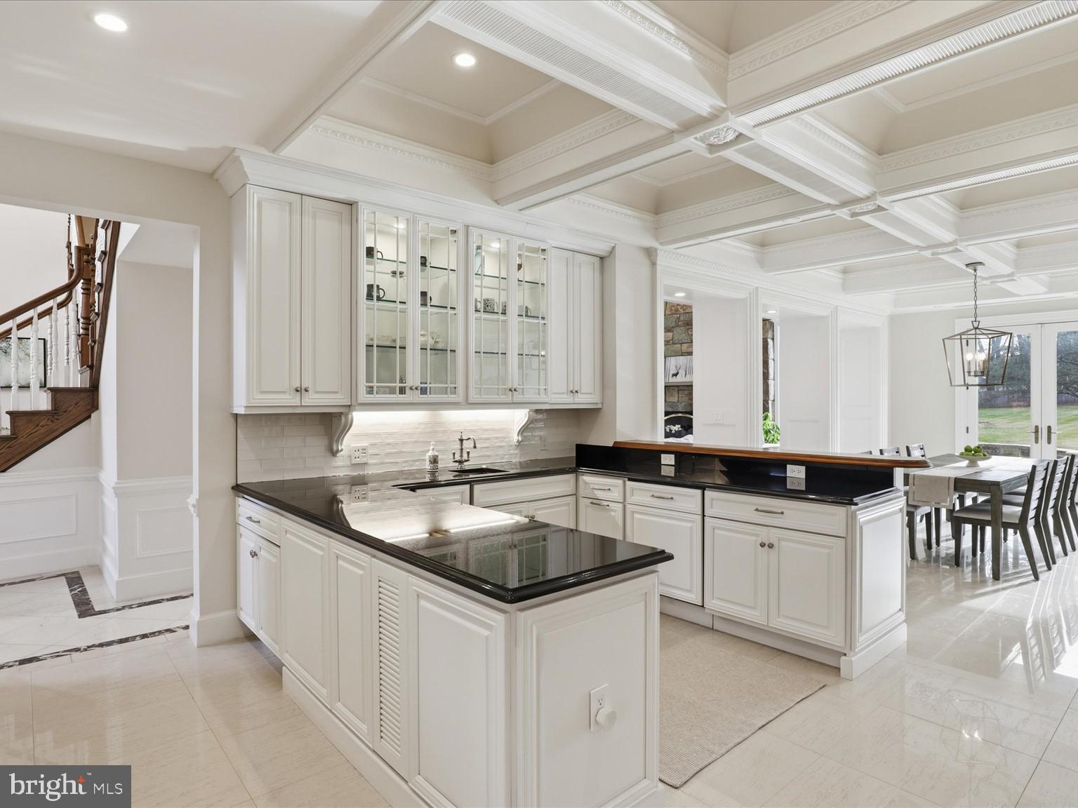 10408 Bit And Spur Lane Potomac, MD 20854 - Photo 10 of 75