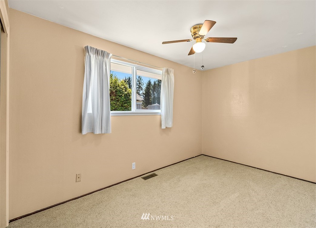 8706 Terrace Road Southwest Lakewood, WA 98498 - Photo 13 of 23