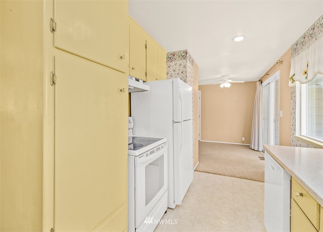 8706 Terrace Road Southwest Lakewood, WA 98498 - Photo 7 of 23