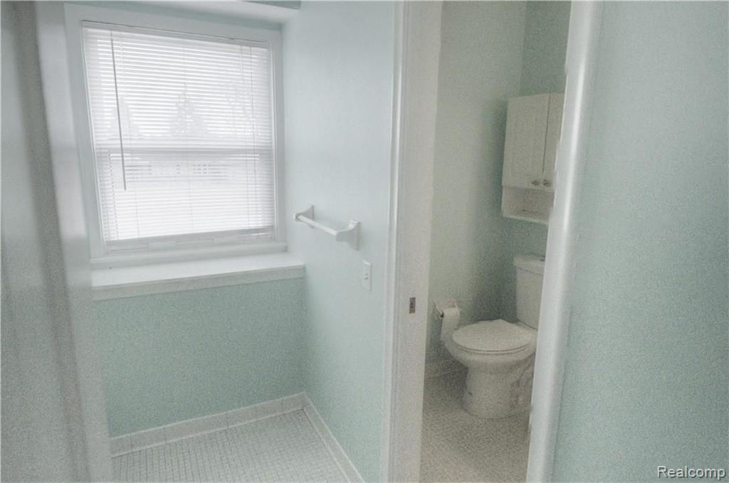 5325 Territorial Road Grand Blanc, MI 48439 - Photo 10 of 12