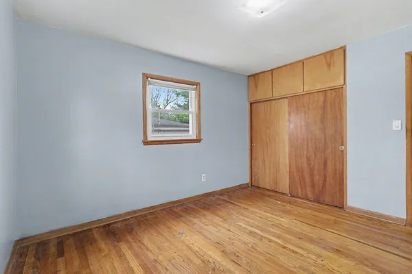 $215,000 | 20100 East Avenue North, Battle Creek, MI 49017