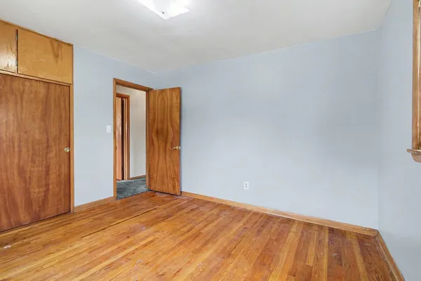 $215,000 | 20100 East Avenue North, Battle Creek, MI 49017