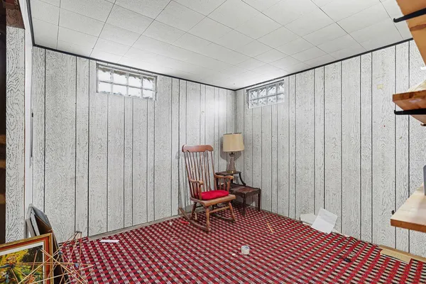 $215,000 | 20100 East Avenue North, Battle Creek, MI 49017