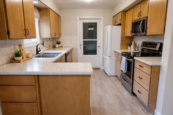 $215,000 | 20100 East Avenue North, Battle Creek, MI 49017