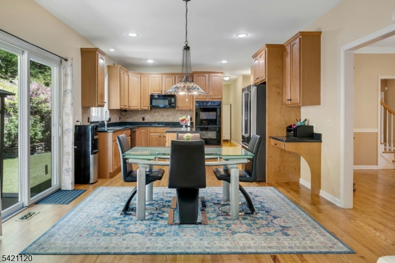 63 Twin Oaks Road Bridgewater, NJ 08807 - Photo 12 of 36