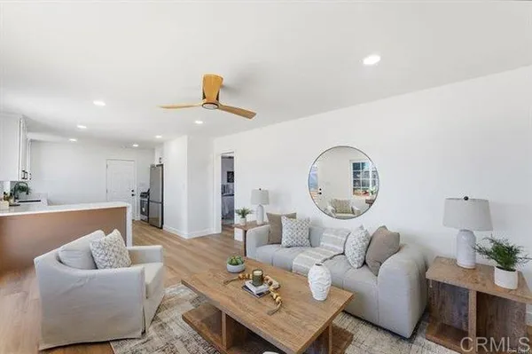 $3,100 | 702 Oaklawn Avenue, Chula Vista, CA 91910