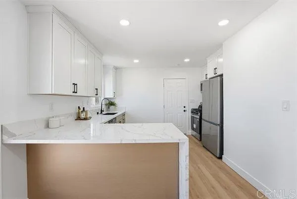 $3,100 | 702 Oaklawn Avenue, Chula Vista, CA 91910
