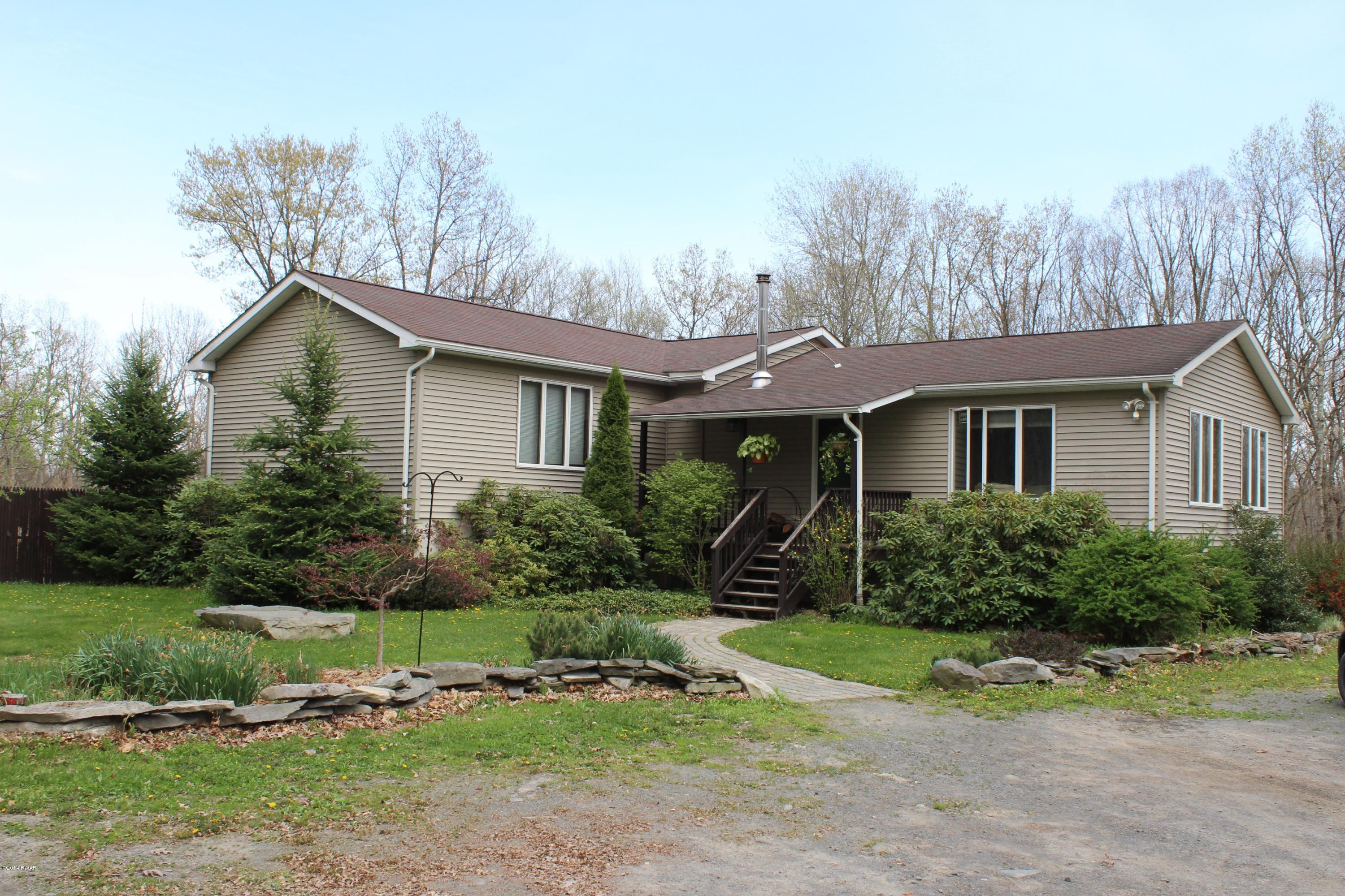 450 Little Walker Road Shohola, PA 18458 - Photo 26 of 28 Gallery Image 26