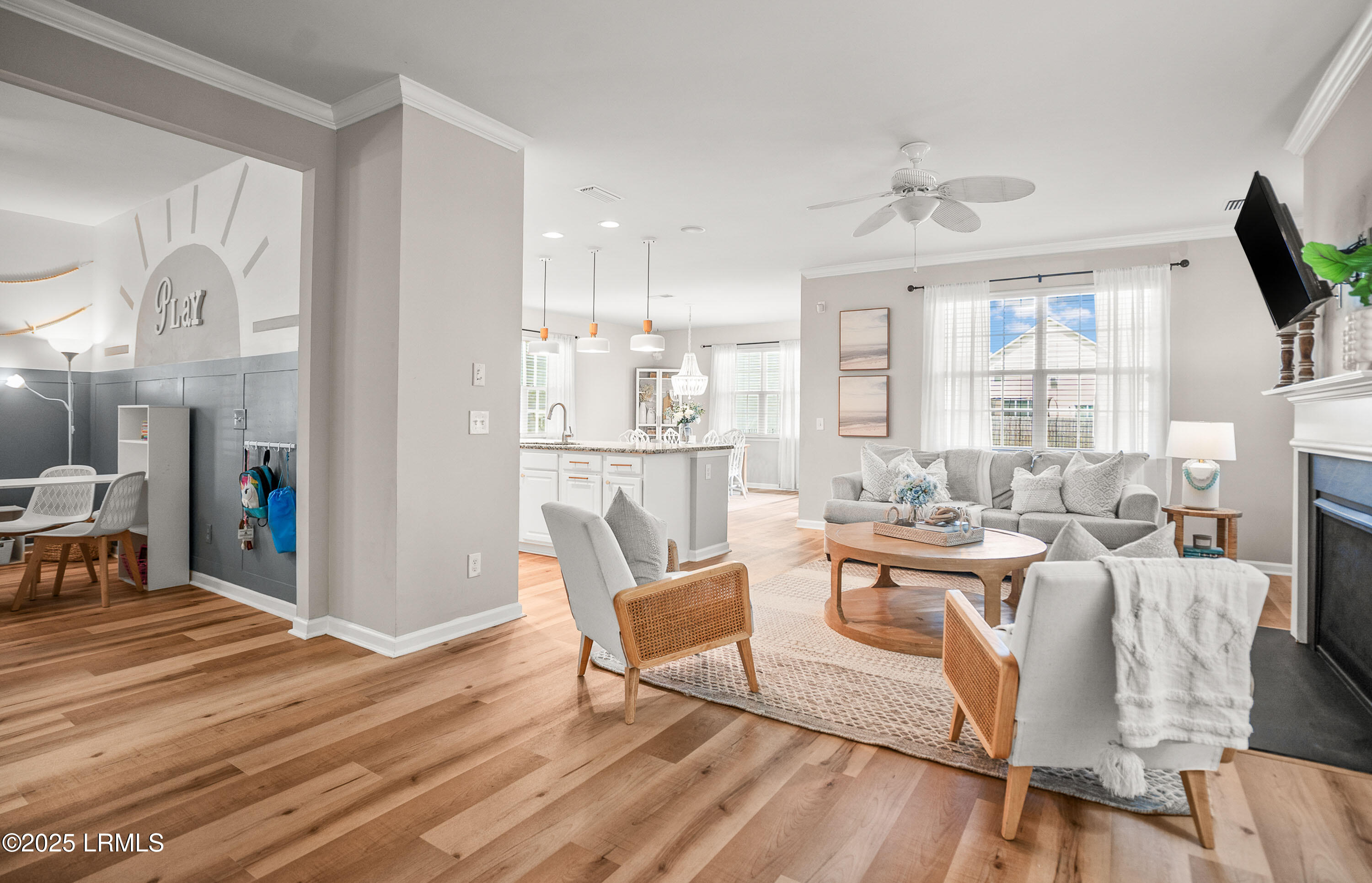 153 Glory Road Beaufort, SC 29906 - Photo 5 of 68 DSC09495-55.jpg-FULL