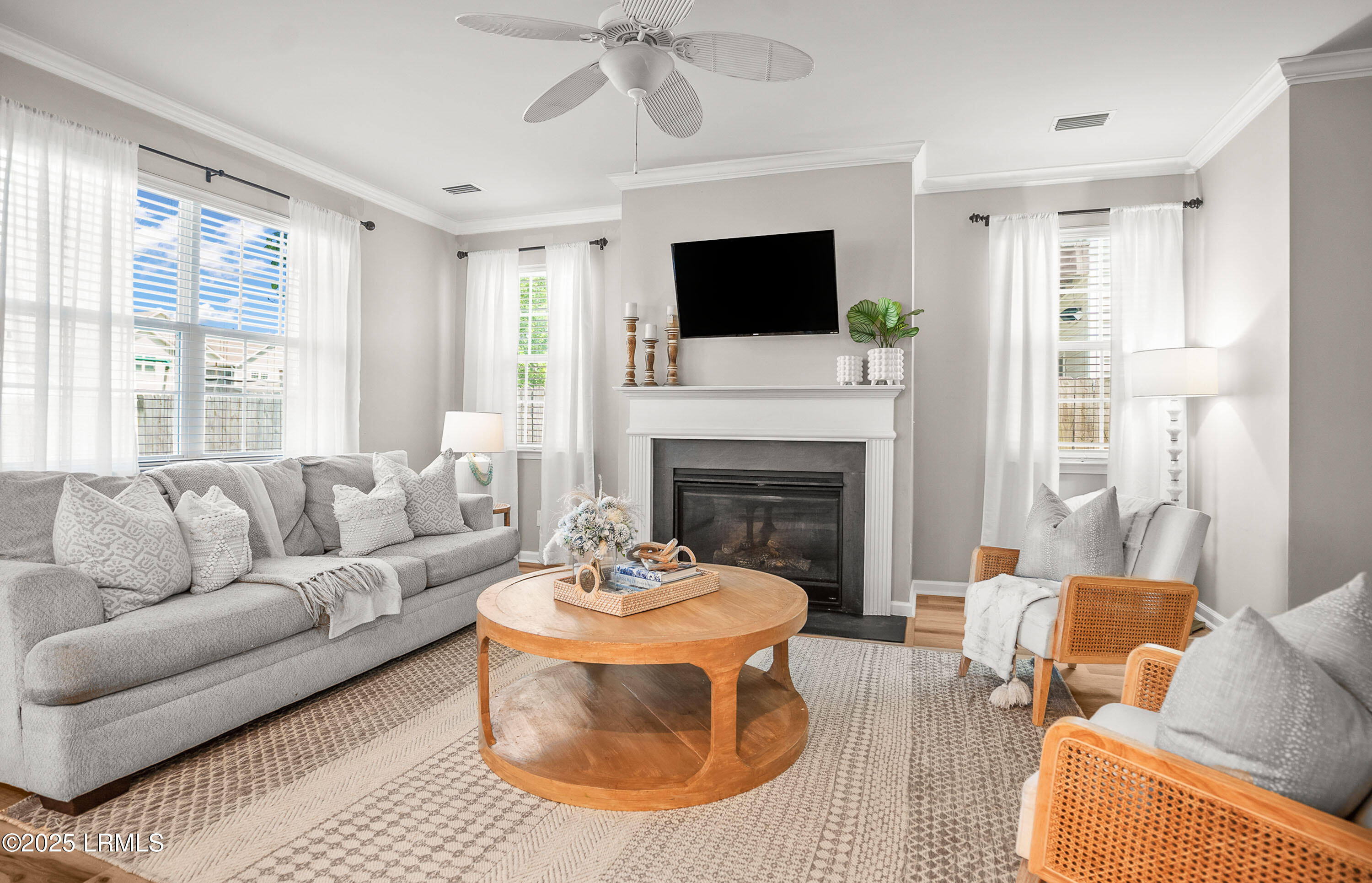 153 Glory Road Beaufort, SC 29906 - Photo 9 of 68 DSC09505-65.jpg-FULL