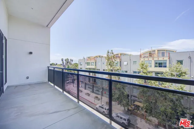 $3,475 | 160 South Ventura Avenue, Unit 126217, Ventura, CA 93001