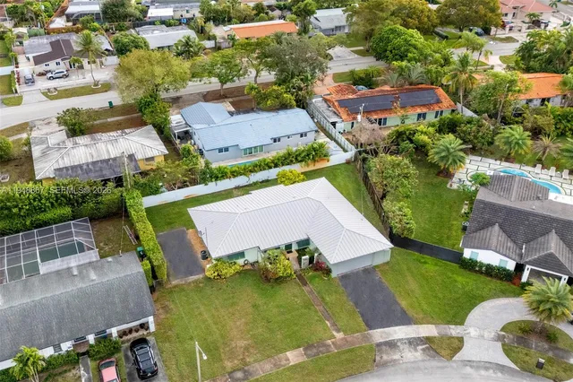 $799,000 | 8525 Southwest 100th Avenue, Miami, FL 33176