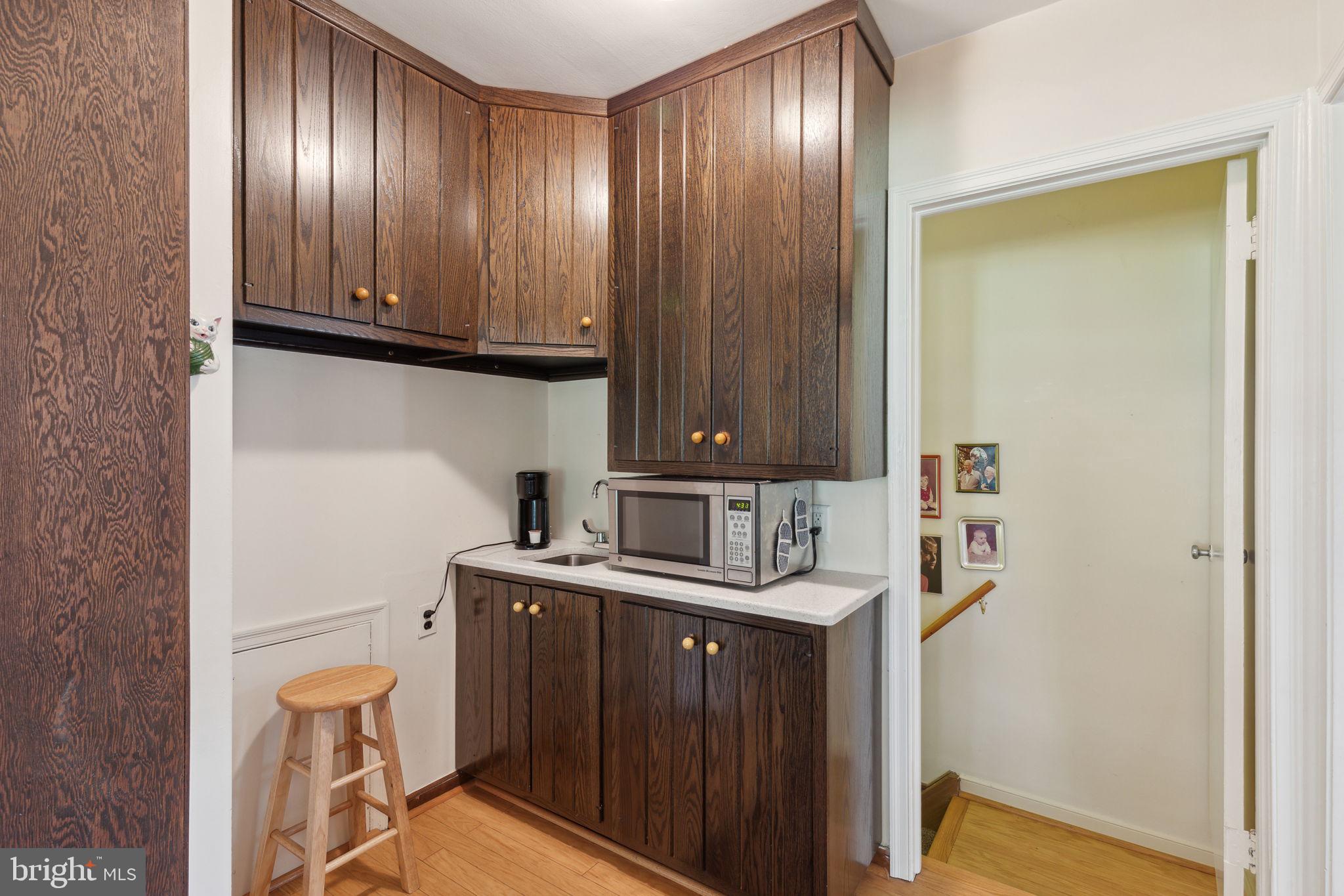 907 Edann Road Oreland, PA 19075 - Photo 17 of 58 Gallery Image 17