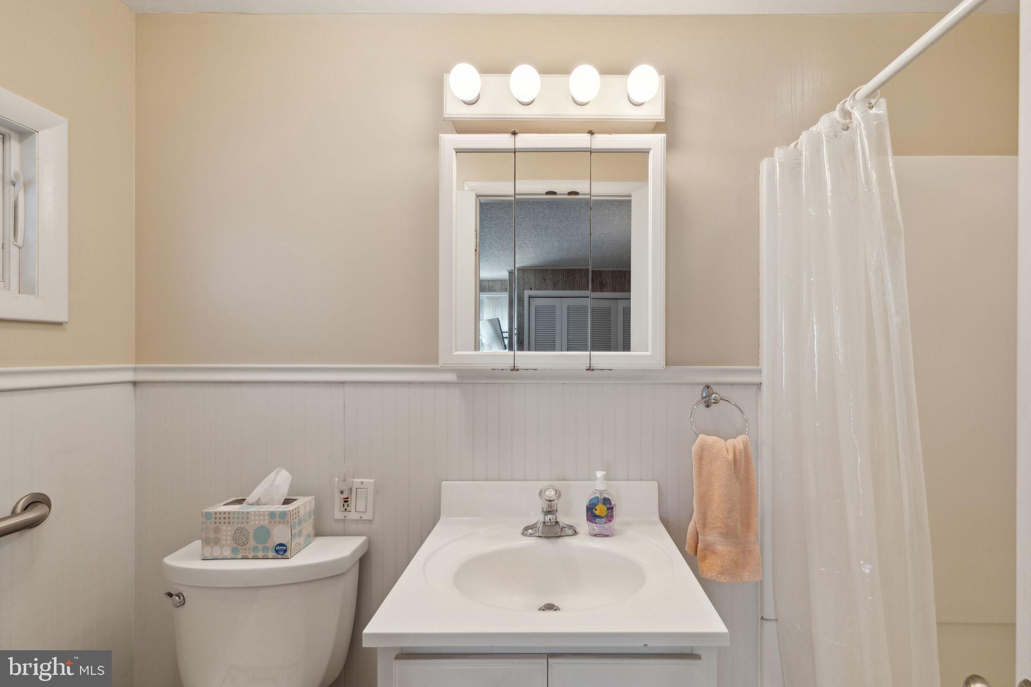 907 Edann Road Oreland, PA 19075 - Photo 30 of 58 Gallery Image 30
