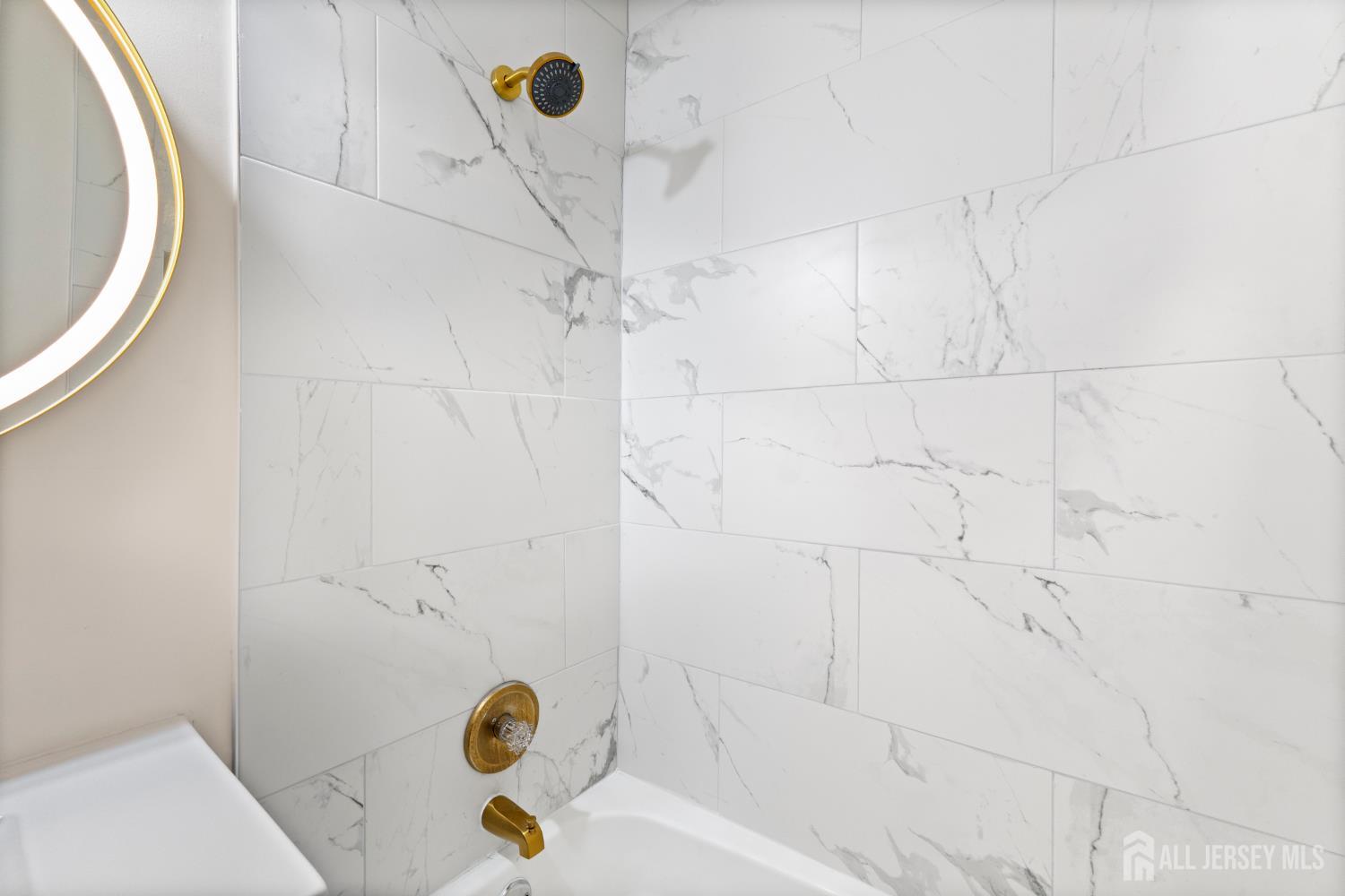 486 College Drive Edison, NJ 08817 - Photo 17 of 19