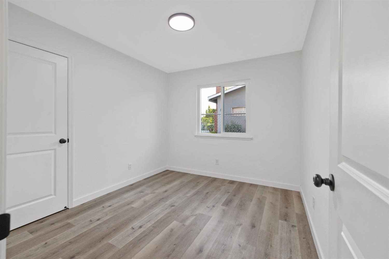 8728 East Khan Street Selma, CA 93662 - Photo 17 of 27