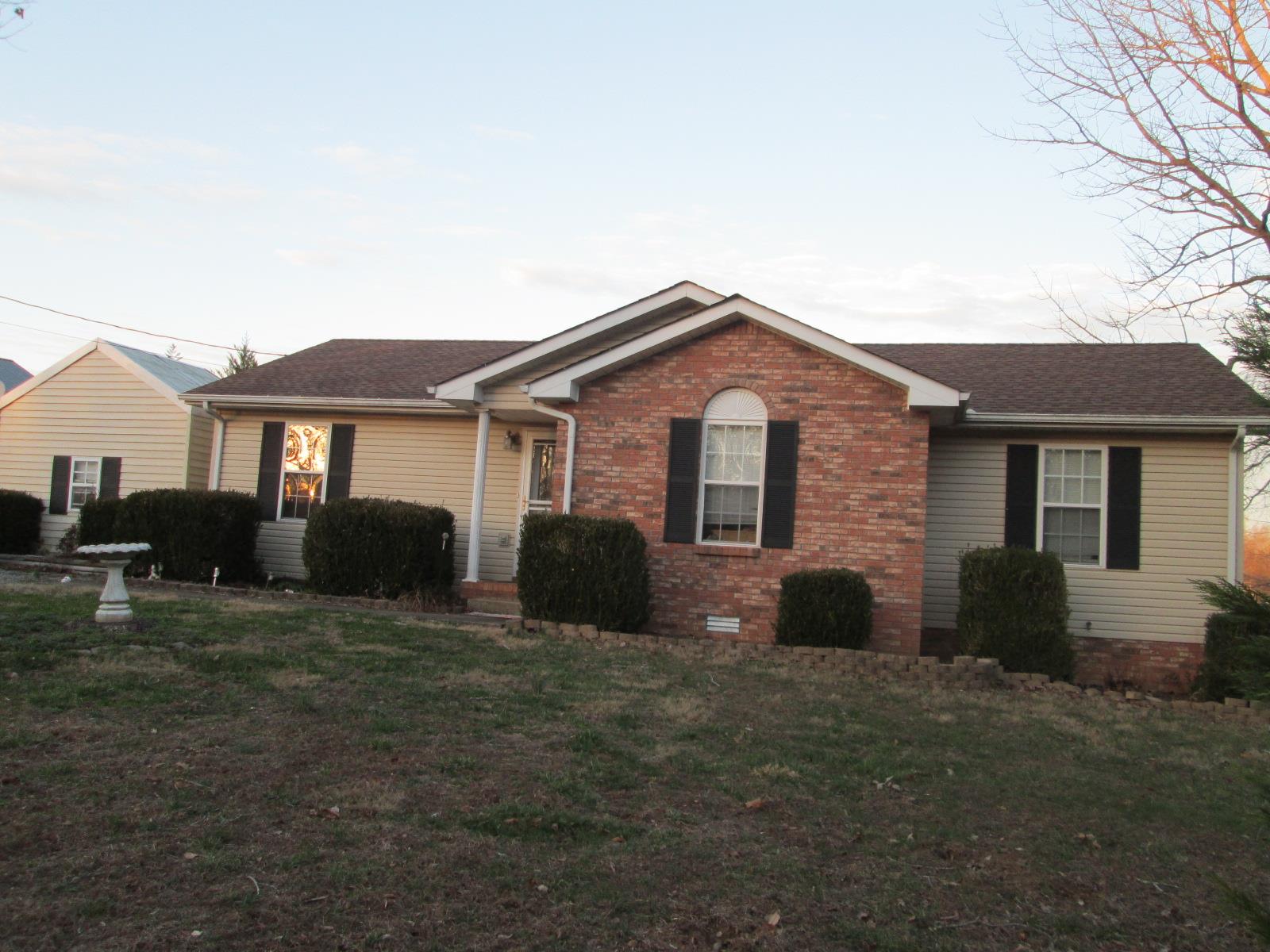 2005 Ruby Travis Road Chapmansboro, TN 37035 - Photo 3 of 30 Gallery Image 3