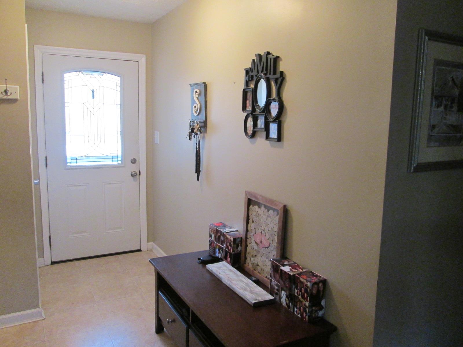 2005 Ruby Travis Road Chapmansboro, TN 37035 - Photo 5 of 30 Gallery Image 5