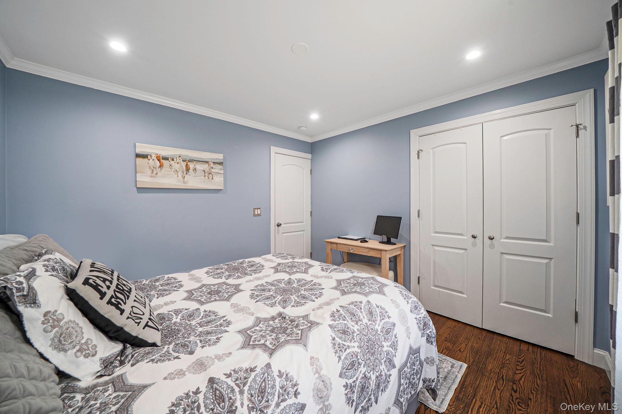 296 Moriches Road Smithtown, NY 11780 - Photo 24 of 44 Gallery Image 24