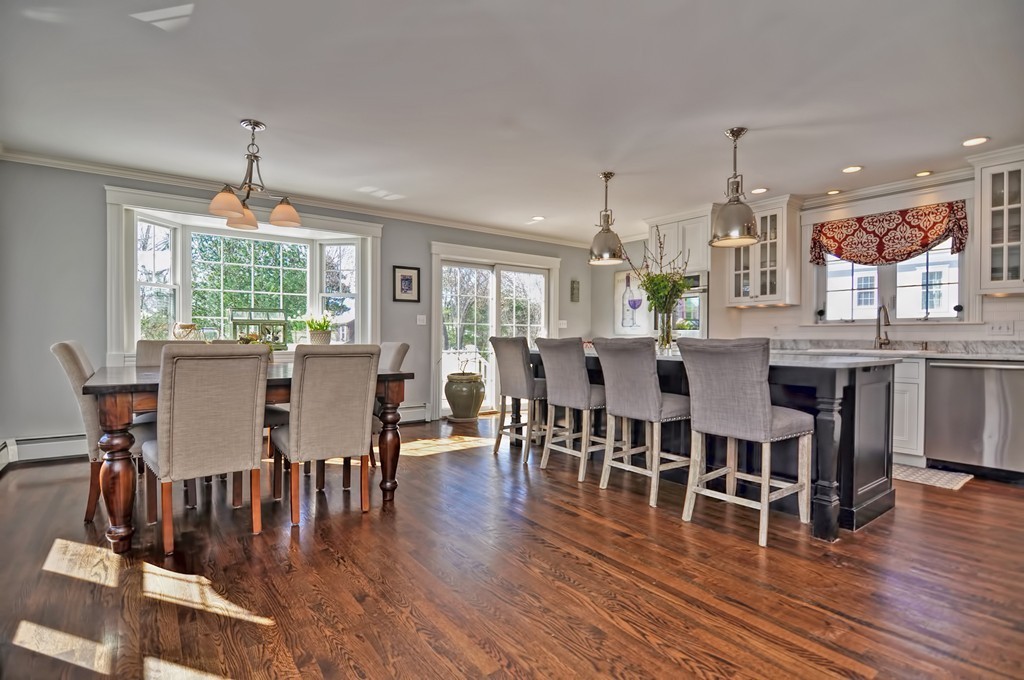 94 Beechwood Road Wellesley, MA 02482 - Photo 2 of 30