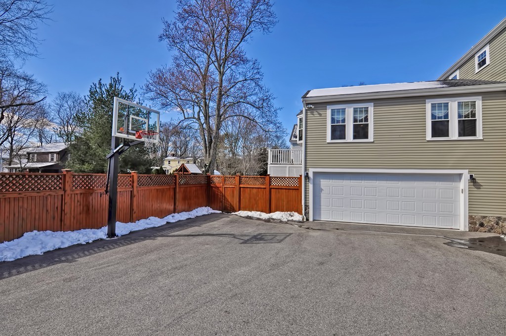 94 Beechwood Road Wellesley, MA 02482 - Photo 28 of 30